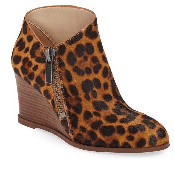 1. State Kaleb Wedge Bootie leopard Sz 7M - Picture 1 of 16